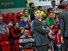 Jota Cuspinera deja el banquillo del Zaragoza y contactan con Tabak