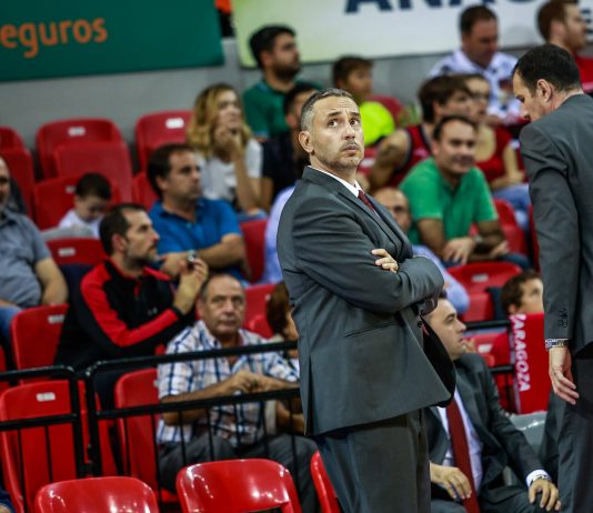 Jota Cuspinera deja el banquillo del Zaragoza y contactan con Tabak