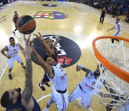El Barcelona se complicó mucho el partido pero un 14-0 final le dio la victoria contra el Brose