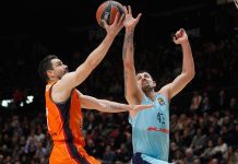 El Valencia Basket se impone (81-76) pese a sus muchas bajas a un triste, otra vez, Barça
