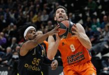 El Fenerbahce demostró su poderío en un gran último cuarto y vence en Valencia (67-80)