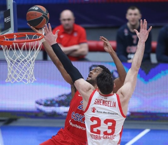 El Baskonia no pudo aguantar al CSKA en el último cuarto (93-86) y el Valencia Basket, al Olympiacos en la recta final