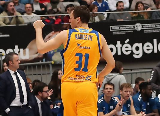 El Gran Canaria ficha de nuevo a Radicevic y busca otro refuerzo para la pintura