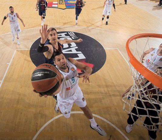El Real Madrid arrolla a un Barcelona con resaca en el Palau (74-101)