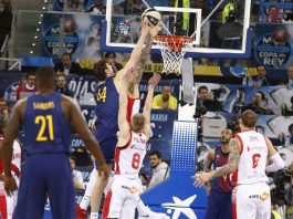 El Barcelona gana autoestima y el billete a semifinales con un gran triunfo ante el Baskonia (94-90)
