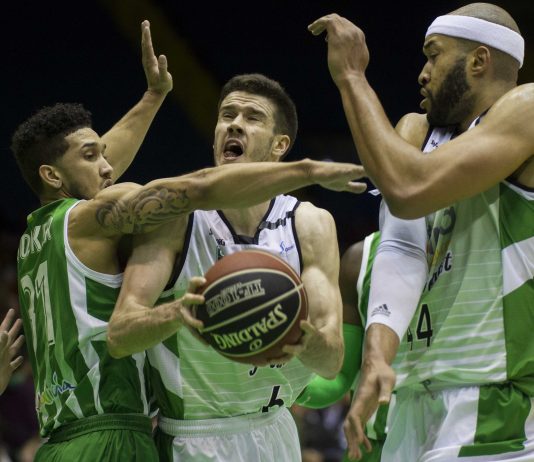 El Betis logra un triunfo vital frente a un Joventut que queda como colista y el Bilbao Basket agrava su situación con otra derrota