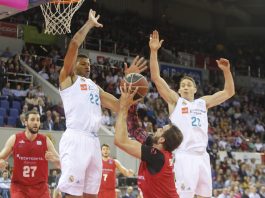 El Real Madrid arrasó en la primera mitad y sesteó en la segunda pero ganó en Zaragoza (81-96)