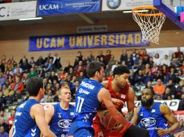 El Iberostar Tenerife y el UCAM Murcia vencen en casa y siguen aspirando al playoff
