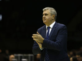 El Betis despide a Oscar Quintana y Javier Carrasco toma las riendas del equipo