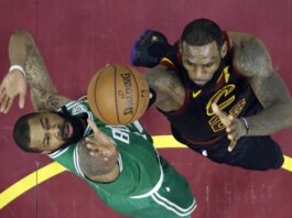 Victoria apretada de los Warriors para un 2-0 y triunfo en la prórroga de los ‘Cavs’ en Toronto