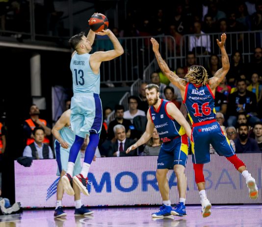Barcelona y Valencia Basket, favoritos hoy al jugar en casa para alcanzar las semifinales