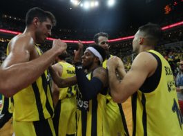 El Fenerbahce, campeón de liga en Turquía; desempate el sábado en Alemania