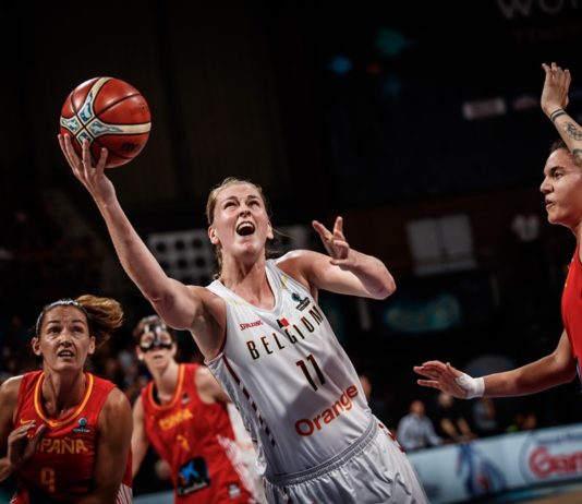 España se mide a Senegal en octavos de final tras una clara derrota frente a Bélgica