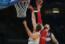 El Baskonia peleó hasta el final y sufrió dos lesiones ante el Olympiacos (80-85)