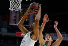 El Real Madrid se paseó por momentos ante el Darussafaka y debutó con una exhibición en ataque