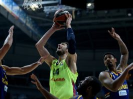 El Barcelona suma un valioso triunfo frente al Khimki (80-87), el cuarto seguido ya