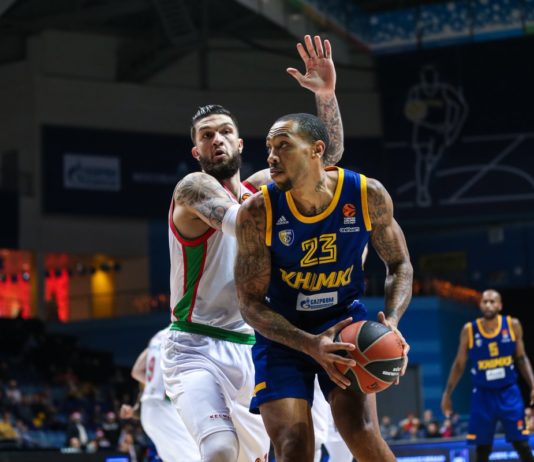 El Baskonia cierra con un valioso triunfo en la pista del Khimki (77-85) la primera vuelta