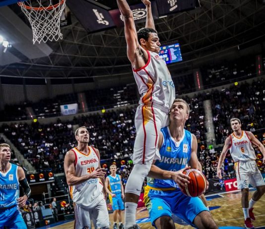 España sufrió mucho frente a Ucrania (72-68) pero el triunfo le da el billete al Mundial de China