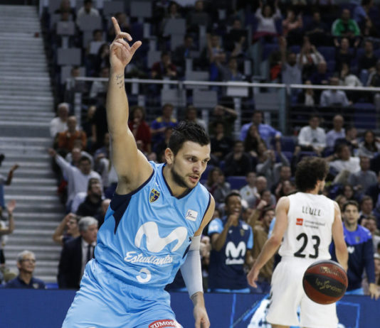 Estudiantes sale del descenso con una gran victoria frente al Real Madrid (93-88)