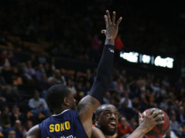 El Gran Canaria respira un poco tras ganar el derbi; el Valencia Basket arrolla al UCAM Murcia