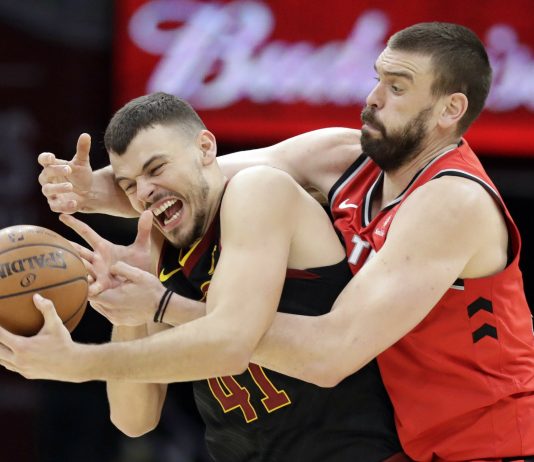 Los Rockets continúan en gran grancha; Clippers y Nets siguen sumando para entrar en playoffs
