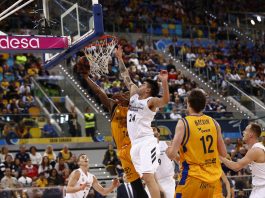 El Real Madrid supera su desacierto exterior y gana a un Gran Canaria que no se rindió nunca (71-77)