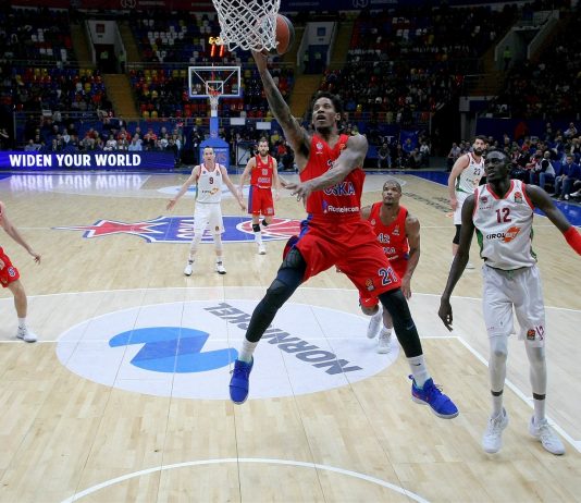 El Baskonia cae ante el CSKA pero está en los playoff gracias a la derrota del Armani Milan