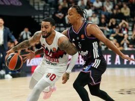 Derrota baskonista en París y siguen sin estrenarse