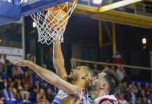 El Leyma Coruña y el Fuenlabrada quedan como únicos invictos tras el batacazo del Palencia en Melilla y la derrota estudiantil