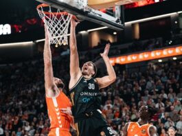 El Valencia Basket sumó otro triunfo (80-78) en un nuevo final a cara o cruz