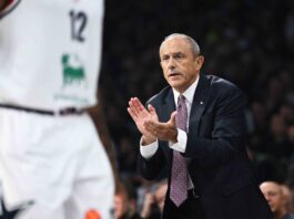 Ettore Messina dimite y Peppe Poeta se pone al frente del Armani Milán