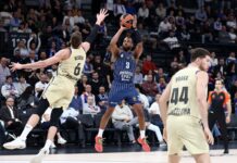 El Efes derrota en el último segundo (74-73) a un Barça que pagó caro su horrible tercer cuarto