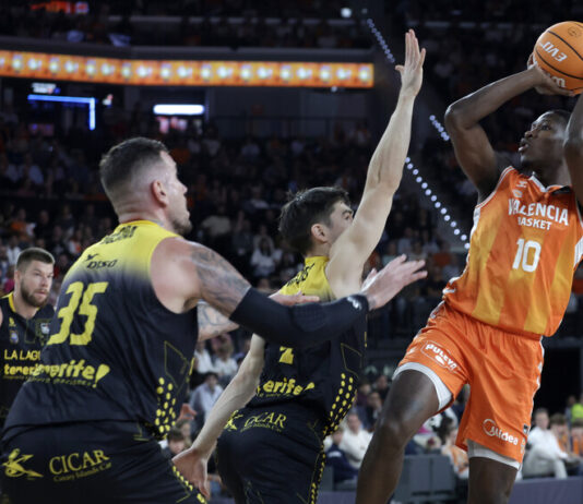 El Valencia Basket y el Manresa rompen a sus rivales en el último cuarto