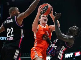 El Valencia Basket se hunde en París con un parcial de 11-0 en los tres minutos finales (90-86)