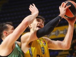 El Baskonia sigue débil fuera de casa y cae ante el Maccabi (89-83)