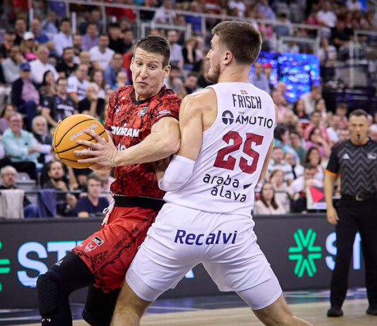 Tras el acuerdo anunciado con Orange TV, el siguiente es con TVE y se negocia con Vodafone TV también