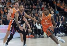 El Valencia Basket recuperó su nivel habitual y se impuso al Paris Basketball con autoridad (98-84)