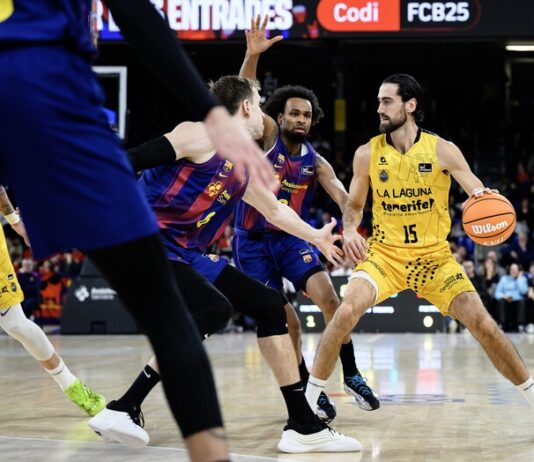 El Laguna Tenerife rompe la racha de diez triunfos seguidos del Barça (82-87)