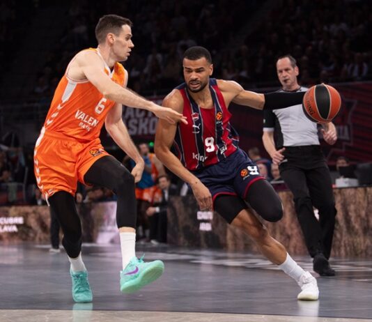 El Valencia Basket ganó sin sudar a un Baskonia que sigue de fiesta (79-108)