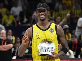 El Panathinaikos ficha a Nigel Hayes-Davis hasta el 2028