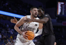 El Real Madrid ganó al Covirán Granada con el esfuerzo mínimo (94-79)