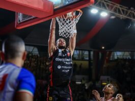 El Barcelona, a por el ala-pívot finlandés Olivier Nkamhoua