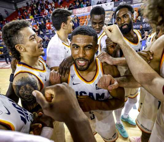 Victorias del UCAM Murcia, el UCAM Murcia y el Laguna Tenerife a domicilio y el Casademont Zaragoza ganó un duelo clave por la permanencia
