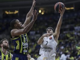 El Real Madrid sí supo jugar bien esta vez los minutos decisivos y venció al Fenerbahce (69-74)