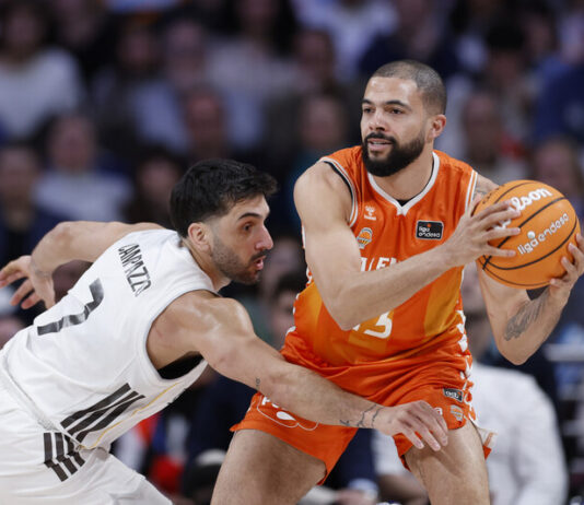 El Armani Milano, a por Darius Thompson, cuya continuidad en el Valencia Basket no está definida