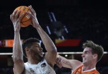 El Real Madrid da una lección al Valencia Basket (82-96)
