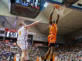 El Valencia Basket defendió la segunda plaza ganando en Girona (81-84)