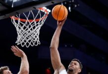 El Laguna Tenerife lució a dos leyendas, Huertas y Mills, para imponerse al Real Madrid (90-95)