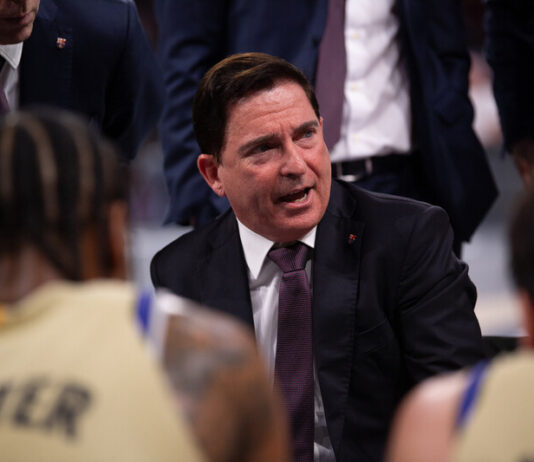 Xavi Pascual: «No soy ahora la persona adecuada para llevar al equipo, el desgaste y el sufrimiento estos meses ha sido grande»