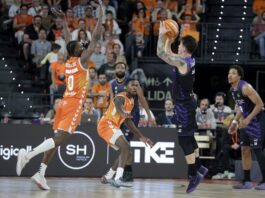 El Valencia Basket se salvó en el tramo final tras remontar el Bilbao Basket 18 puntos